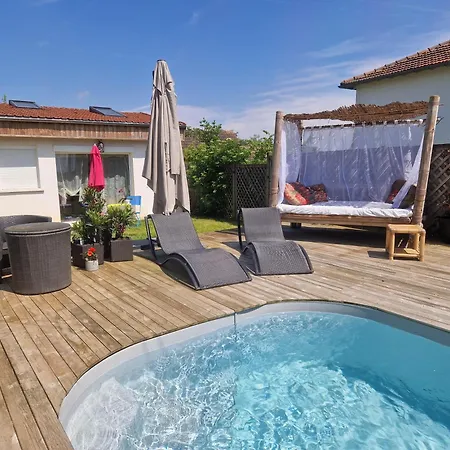La Serenite Balinaise, Chambre Et Sdb Privee, Jardin , Piscine Et Jacuzzi En Saison, Pres De Chantilly, Parc Asterix Et Cdg Et Paris En 20' Orry-La-Ville Exterior photo